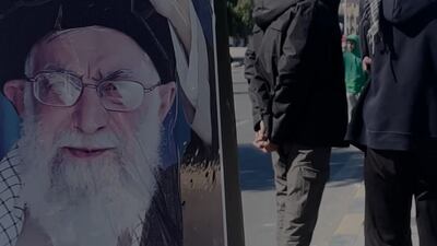 Iraqis protest in Baghdad in support of Khamenei